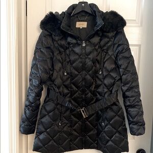 Quilted Women’s Jacket w/ faux fur hood